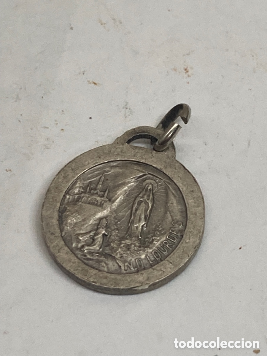 Antig&uuml;edades: Medalla de plata religiosa - Foto 2