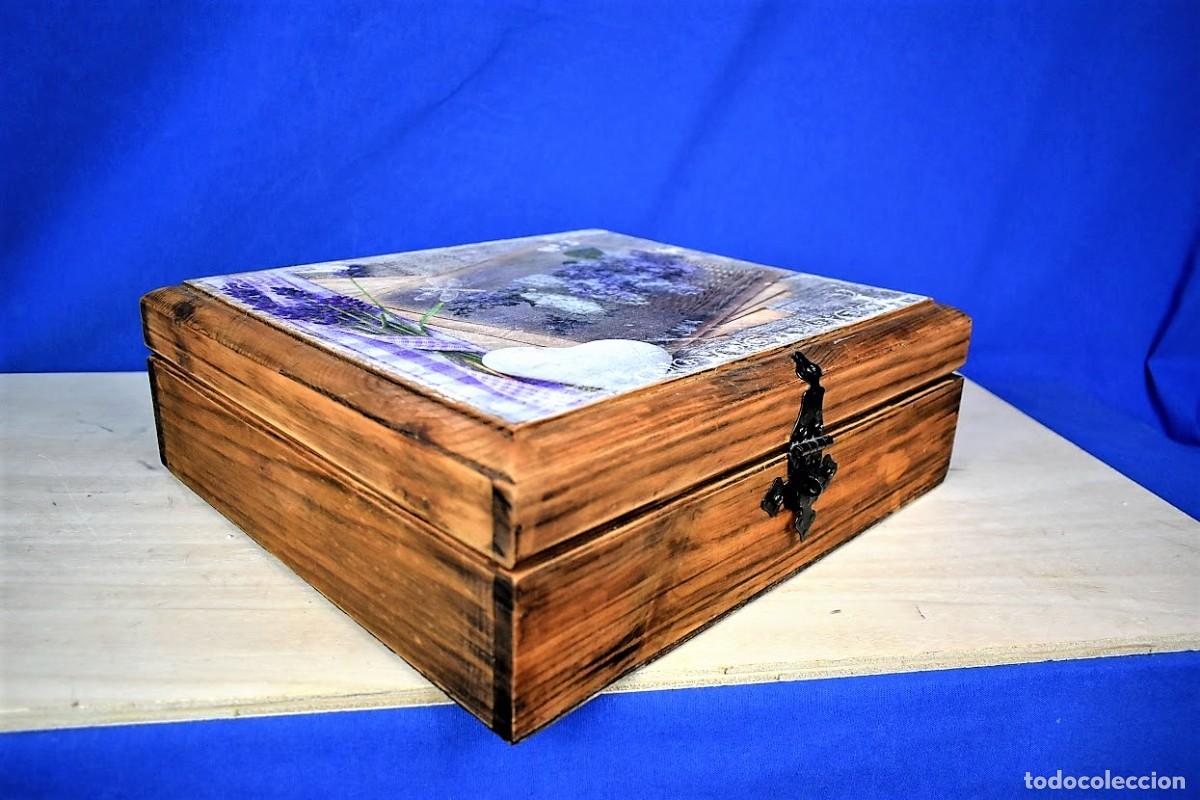 Antig&uuml;edades: Antigua caja en madera restaurada - Foto 5