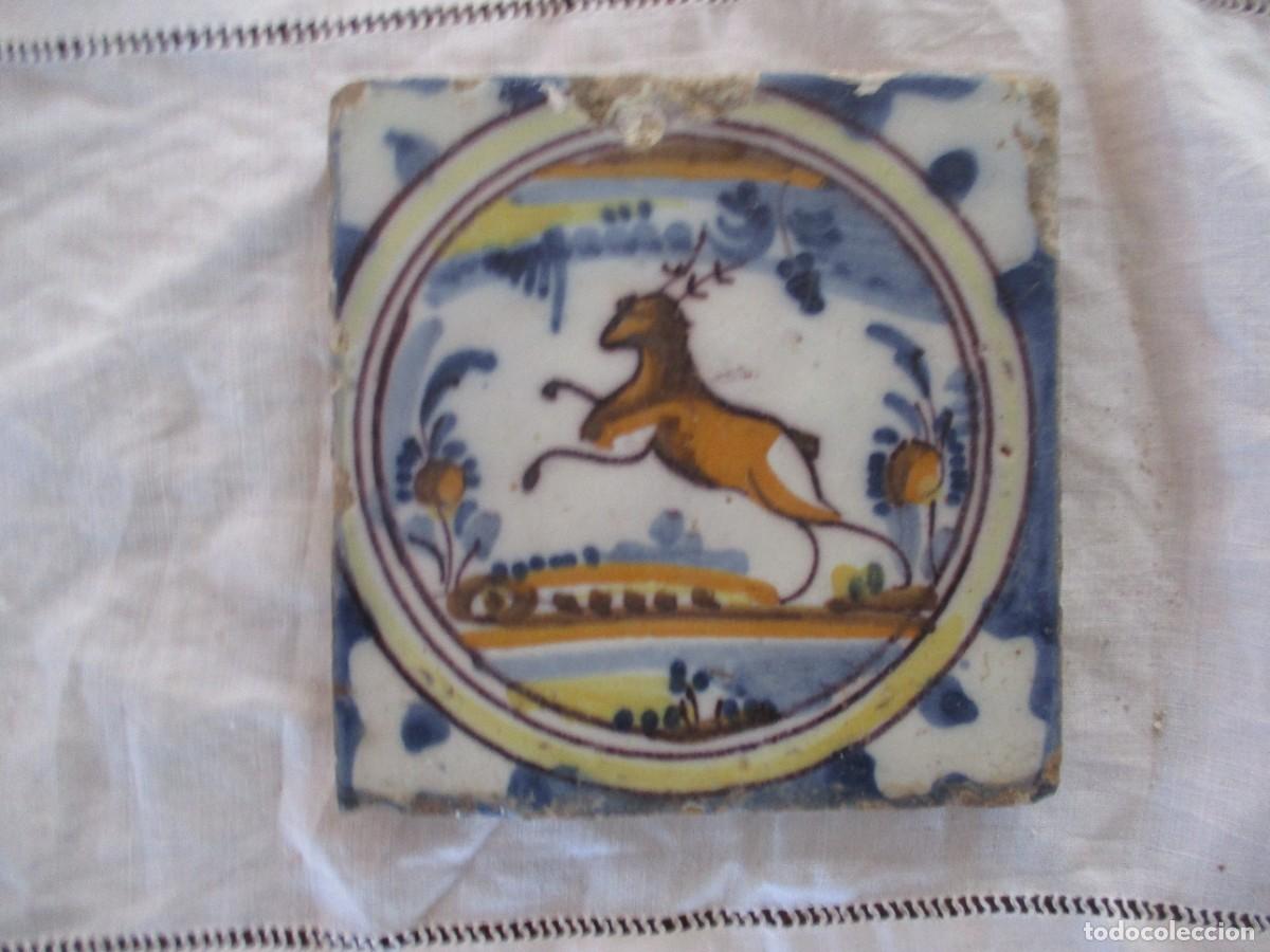 Antig&uuml;edades: Azulejo del siglo XVIII de Triana - Foto 1