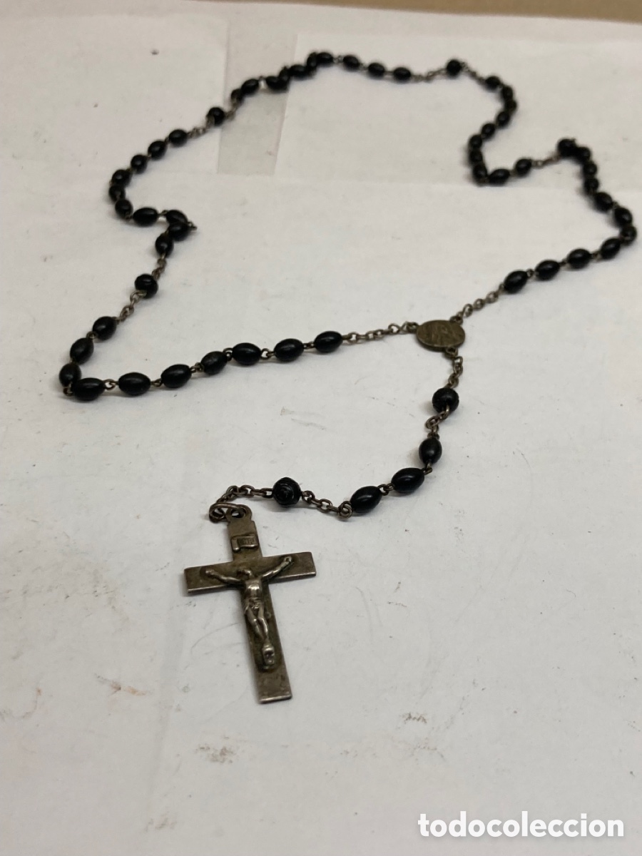 Antig&uuml;edades: Rosario de plata y &oacute;nix - Foto 1