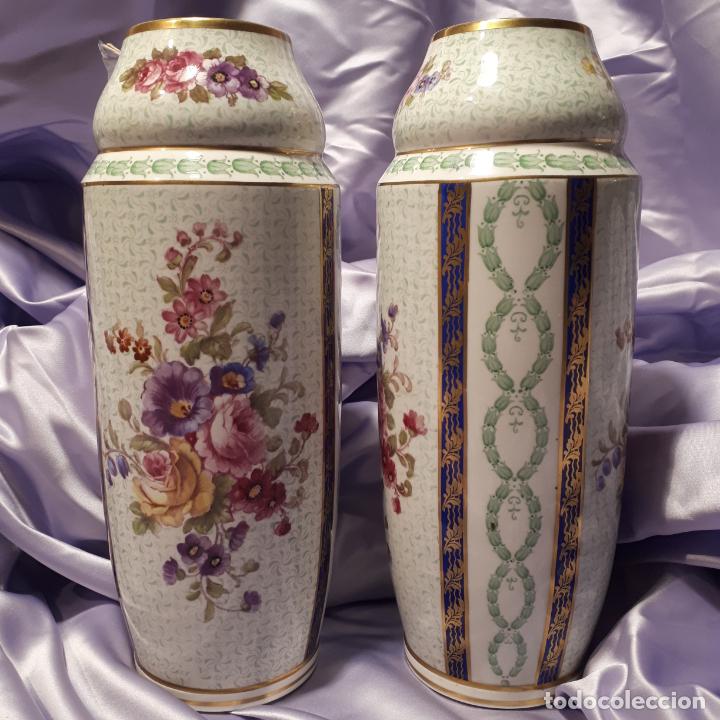 Antig&uuml;edades: Pareja jarrones porcelana - Foto 1