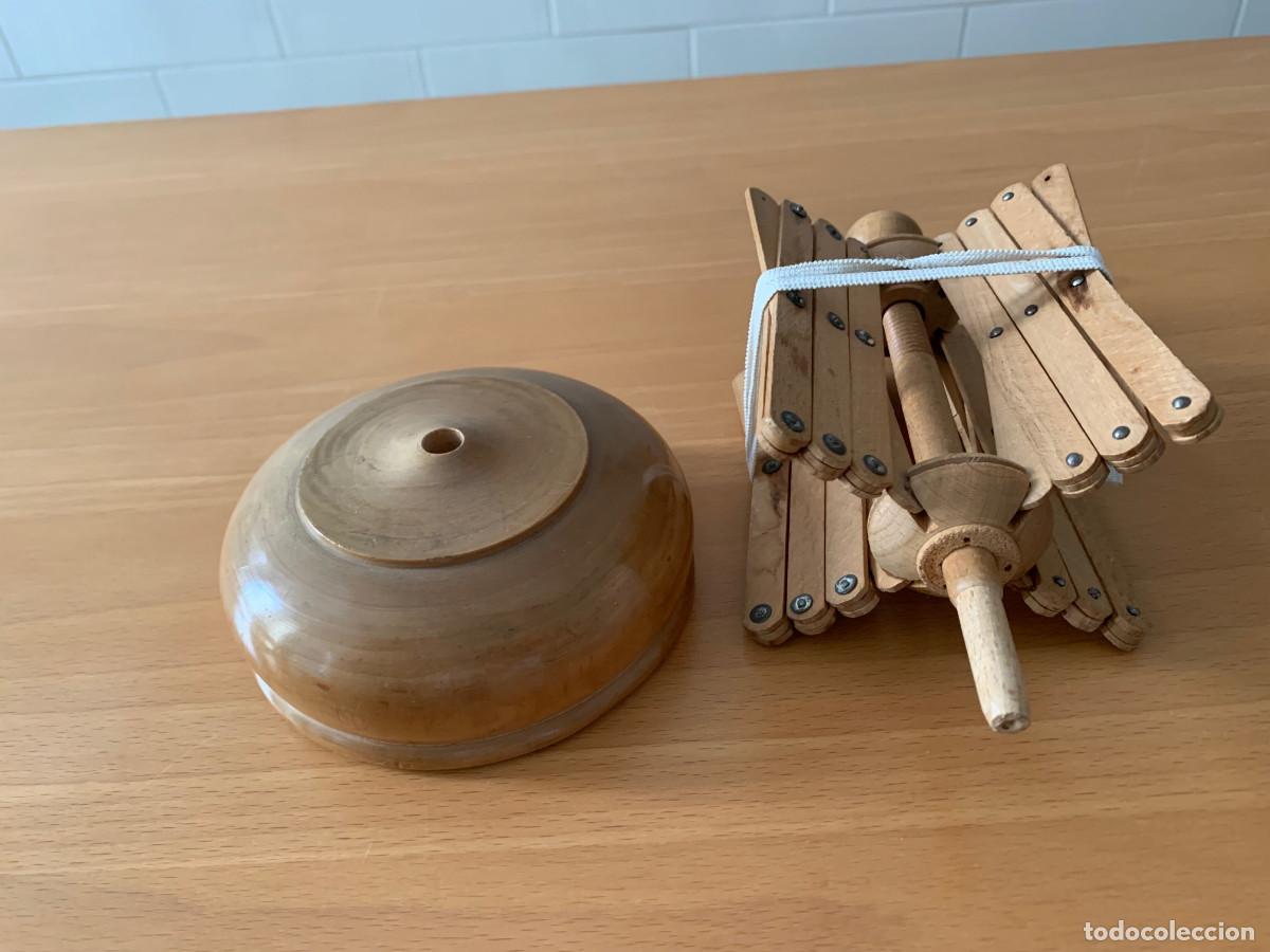 Antig&uuml;edades: Ovillador de madera. Desmontable - Foto 3