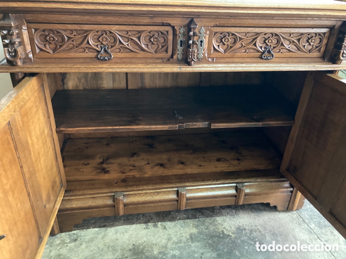 Antig&uuml;edades: Mueble tallado g&oacute;tico restaurado - Foto 9