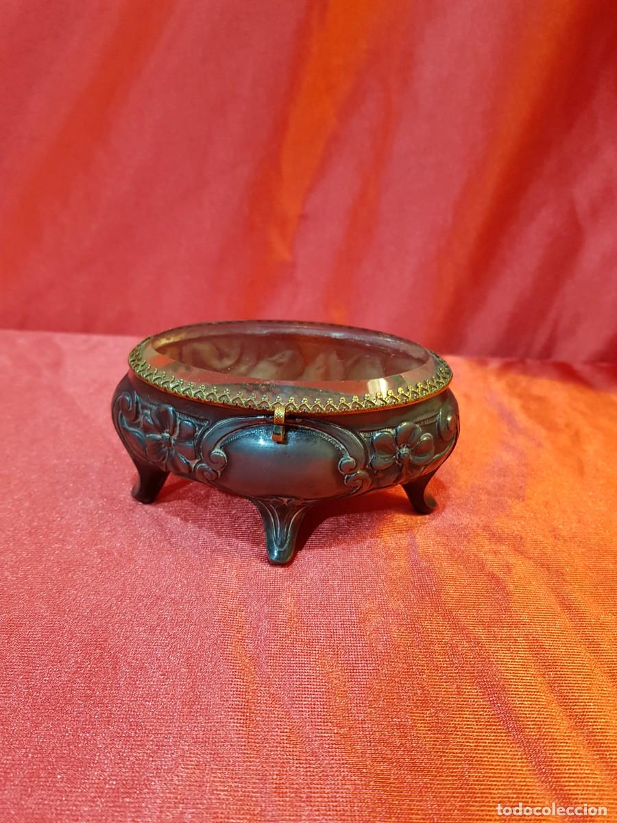 Antig&uuml;edades: - ANTIGUO JOYERO BRONCE - Foto 1