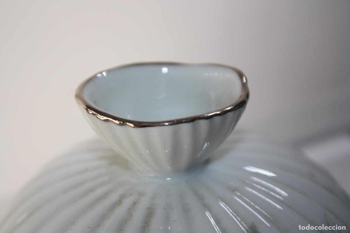 Antig&uuml;edades: TARRO PORCELANA VP - Foto 2