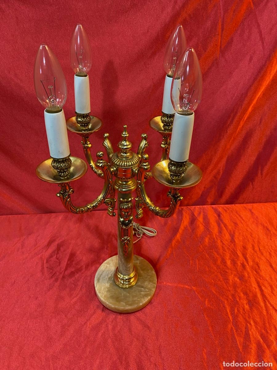 Antig&uuml;edades: CANDELABRO DE BRONCE CON BASE DE MARMOL - Foto 2