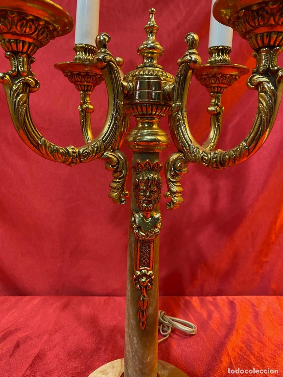 Antig&uuml;edades: CANDELABRO DE BRONCE CON BASE DE MARMOL - Foto 3