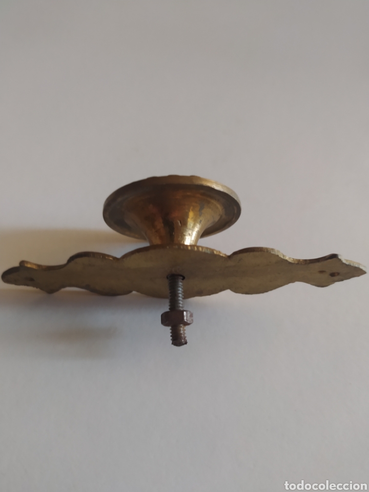 Antig&uuml;edades: Antiguo tirador de bronce - Foto 2