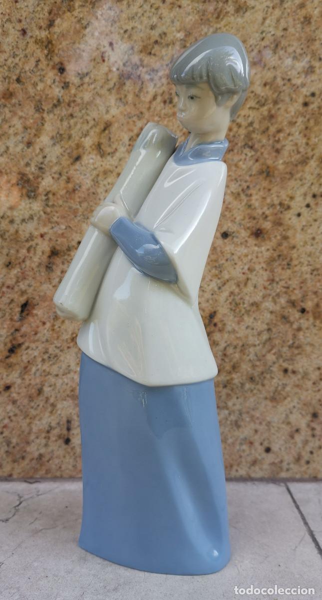 Antig&uuml;edades: MONAGUILLO CON CIRIO, VELON, DE LLADRO - Foto 4