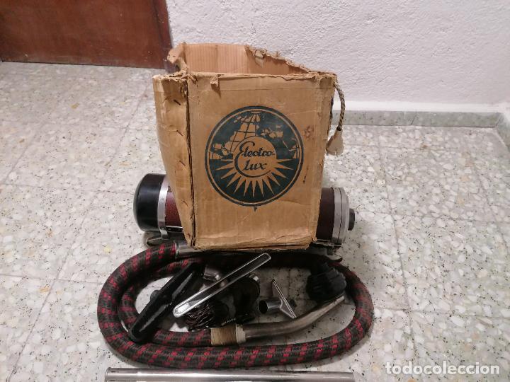 Antig&uuml;edades: ANTIGUO ASPIRADOR ELECTROLUX - Foto 5