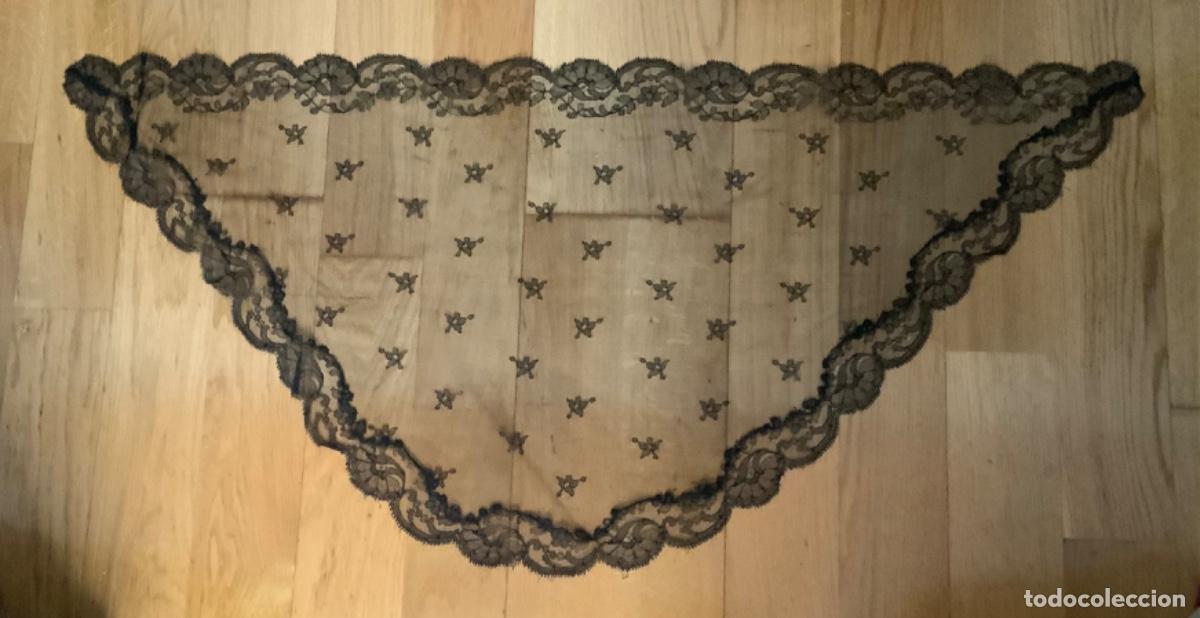 Antig&uuml;edades: ANTIGUA MANTILLA TRIANGULAR - Foto 7