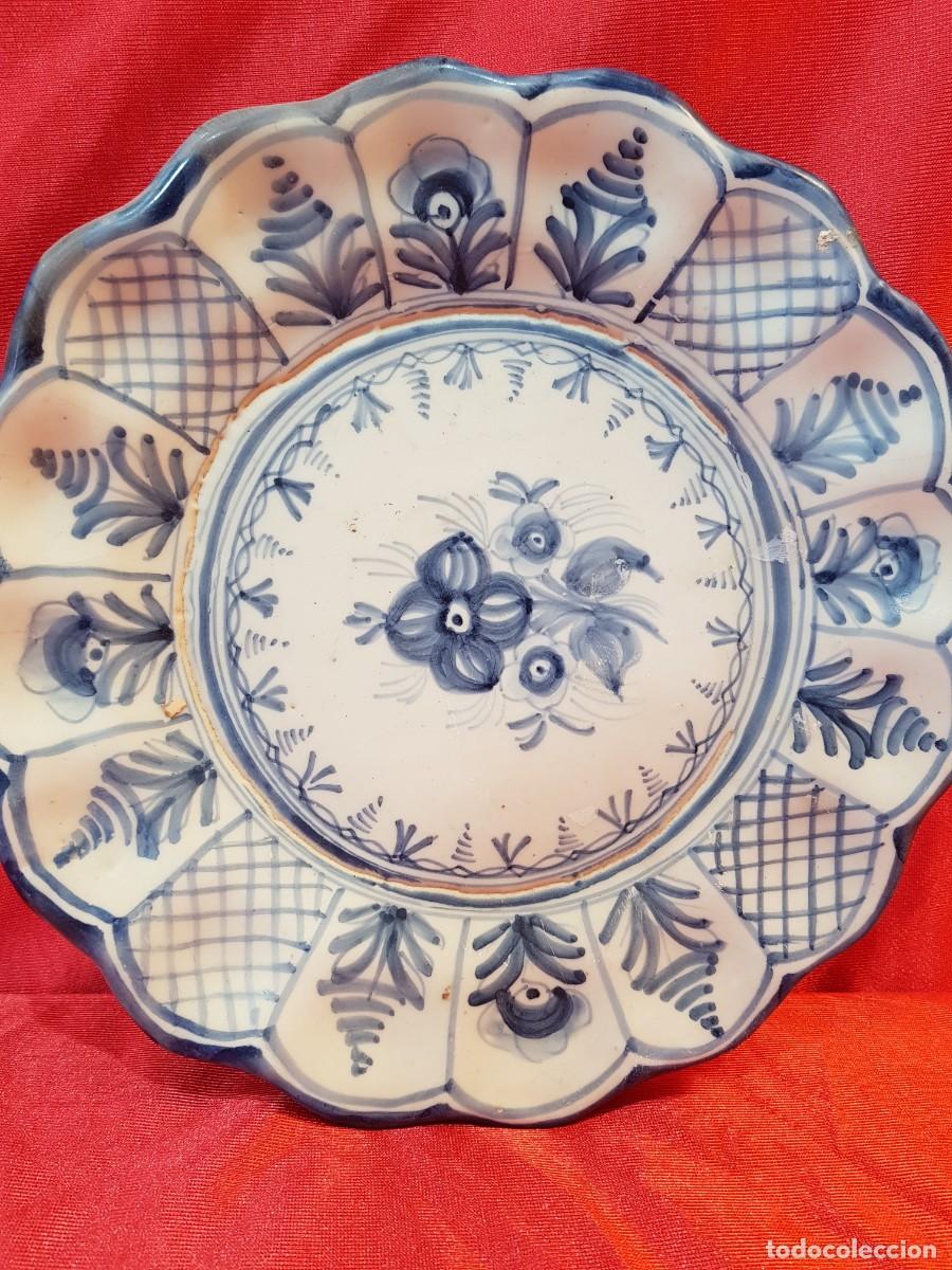 Antig&uuml;edades: PLATO CERAMICA TALAVERA - Foto 2