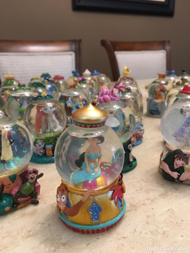 Antig&uuml;edades: 40 Bolas de cristal de nieve de Disney - Foto 2