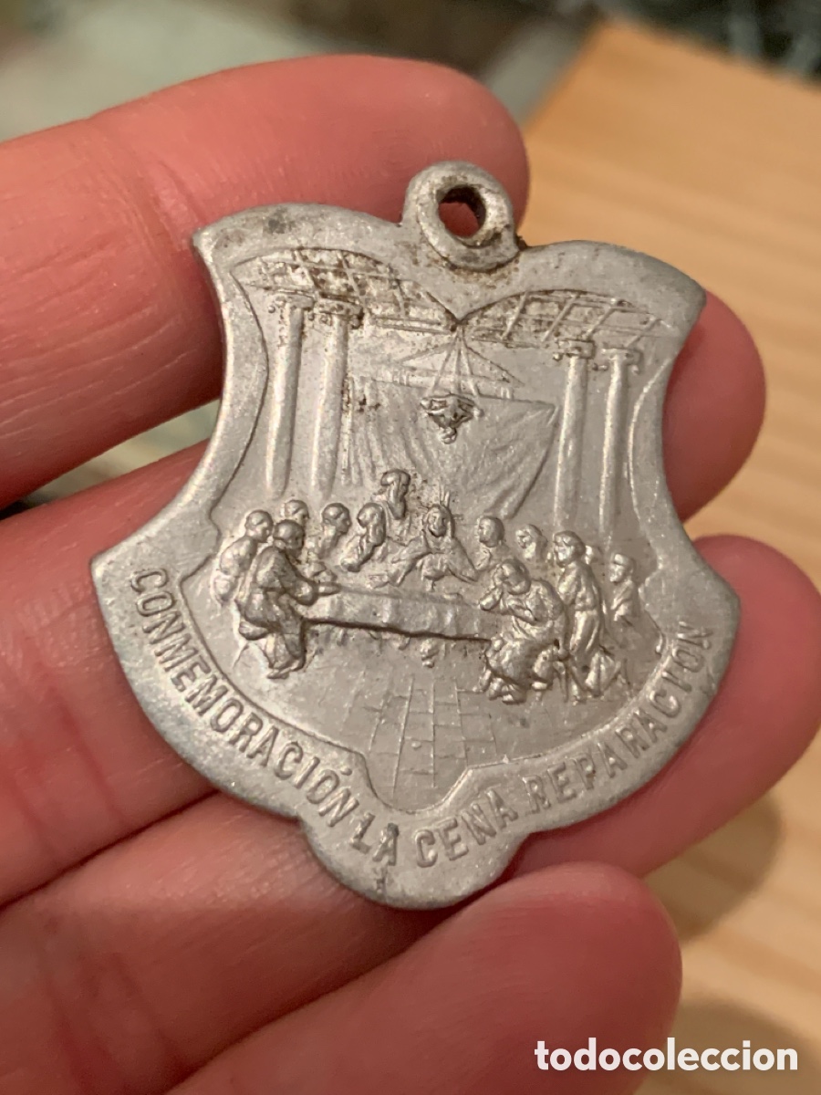 Antig&uuml;edades: Medalla. 1907. JUEVES EUCAR&Iacute;STICOS. Aluminio. 4 cm - Foto 1