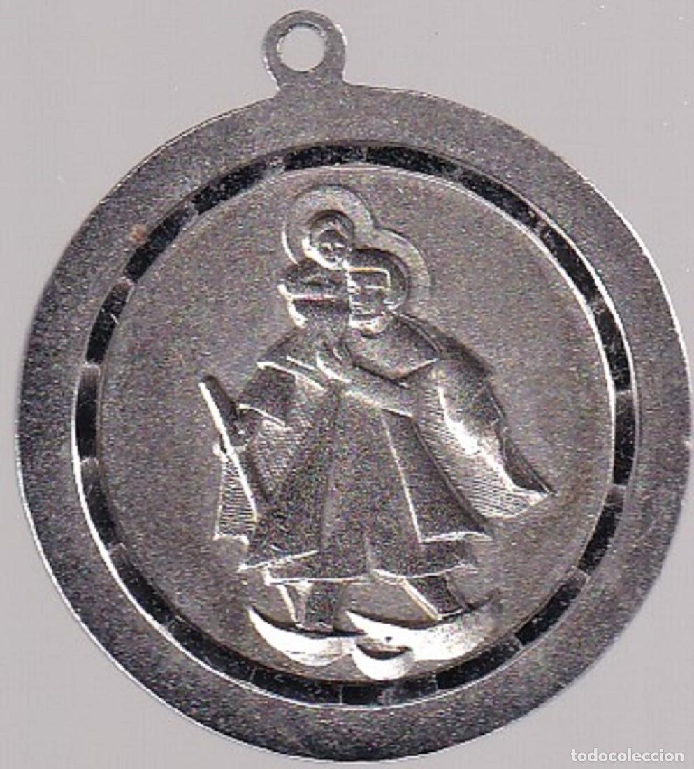 Antig&uuml;edades: Antigua medalla devocional - 1 cara / San Crist&oacute;bal - Foto 1