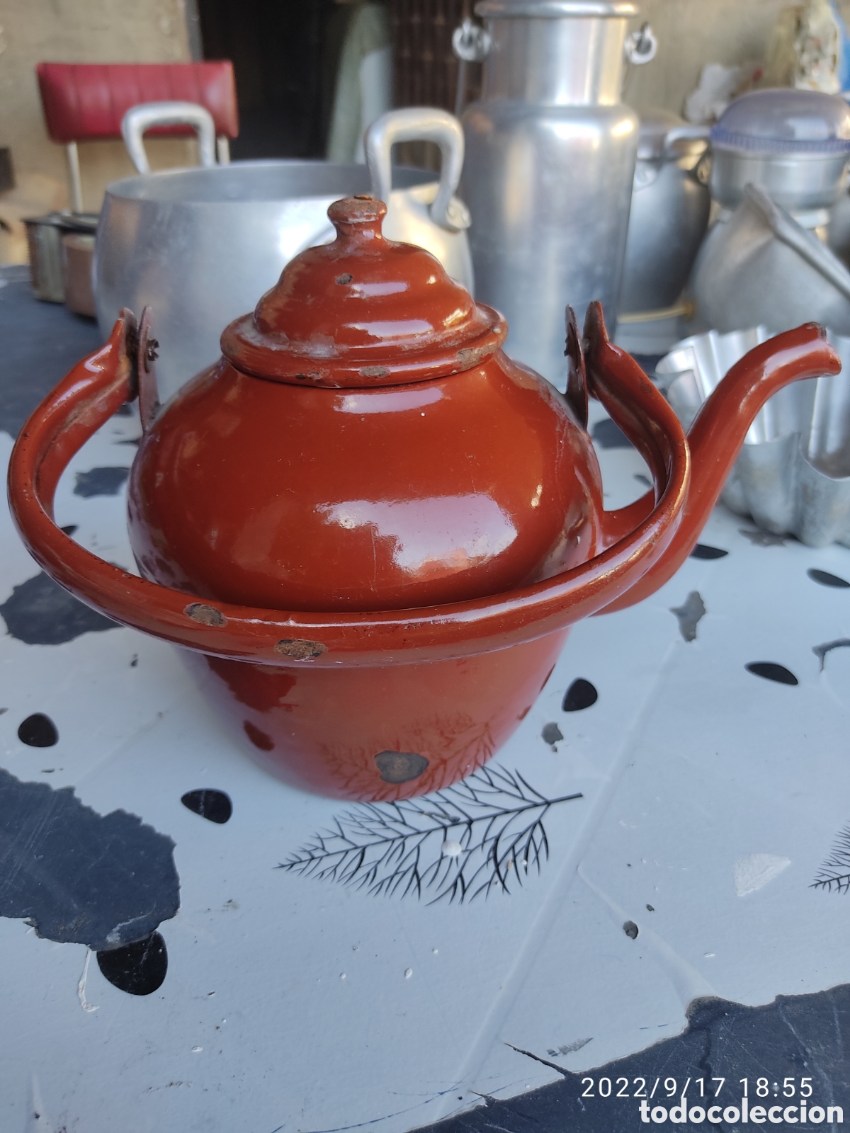 Antig&uuml;edades: Cafetera esmaltada - Foto 2