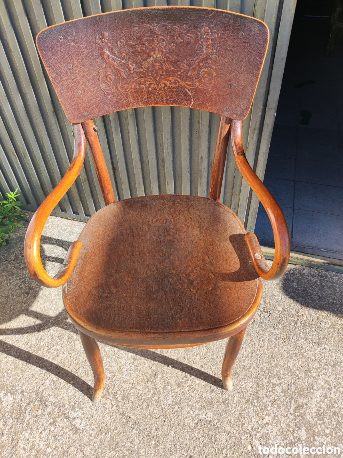 Antig&uuml;edades: Sill&oacute;n tonet - Foto 1