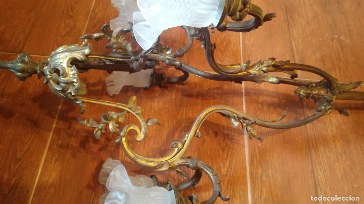 Antig&uuml;edades: L&aacute;mpara de bronce antigua - Foto 4