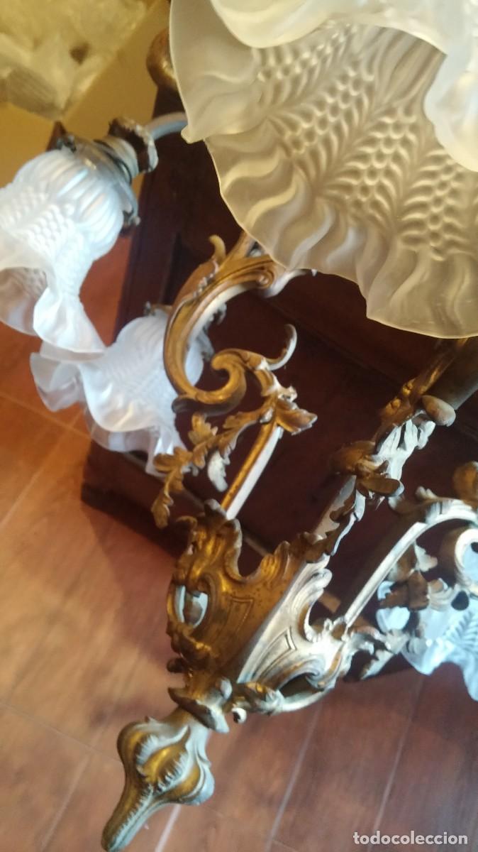 Antig&uuml;edades: L&aacute;mpara de bronce antigua - Foto 5