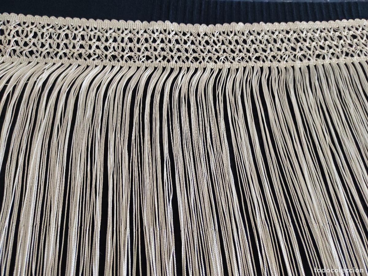 Antig&uuml;edades: FLECOS DE SEDA BEIGE CLARO ANTIGUOS - Foto 4