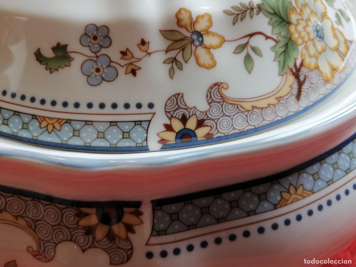 Antig&uuml;edades: Sopera Royal Doulton - Foto 1