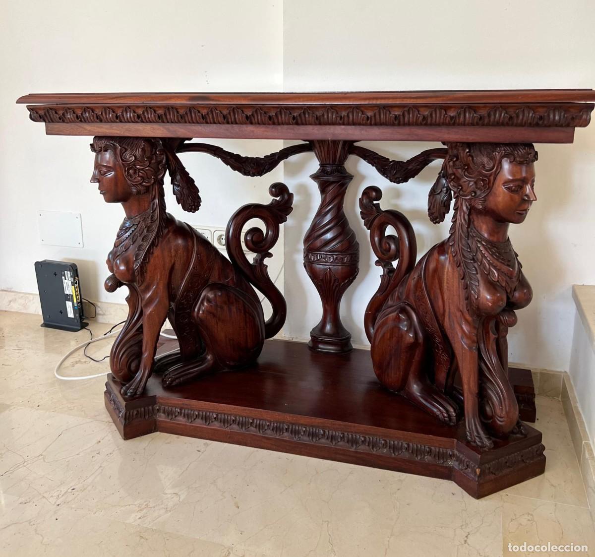 Antig&uuml;edades: Mesa de televisi&oacute;n. - Foto 3