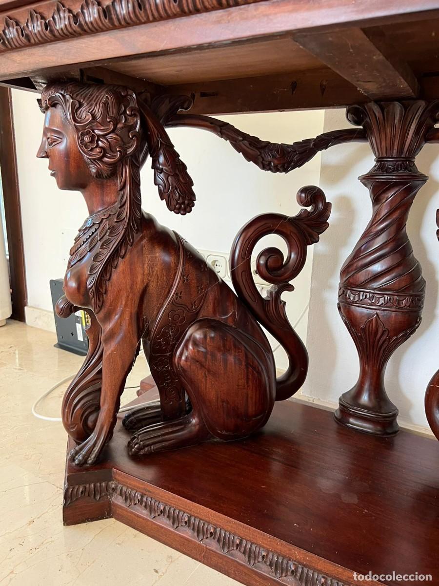 Antig&uuml;edades: Mesa de televisi&oacute;n. - Foto 5