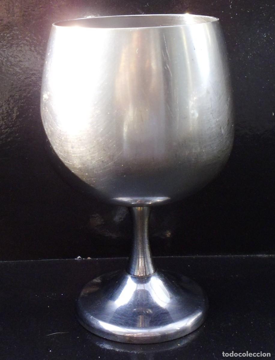 Antig&uuml;edades: Copa para el vino en acero inoxidable - Foto 1