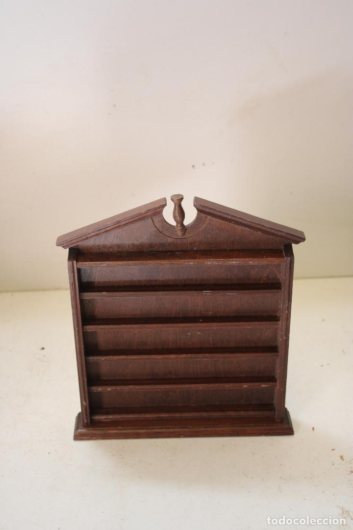 Antig&uuml;edades: repisa de pared para miniaturas - Foto 4