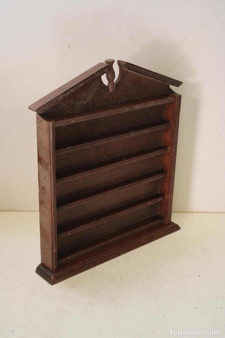 Antig&uuml;edades: repisa de pared para miniaturas - Foto 6