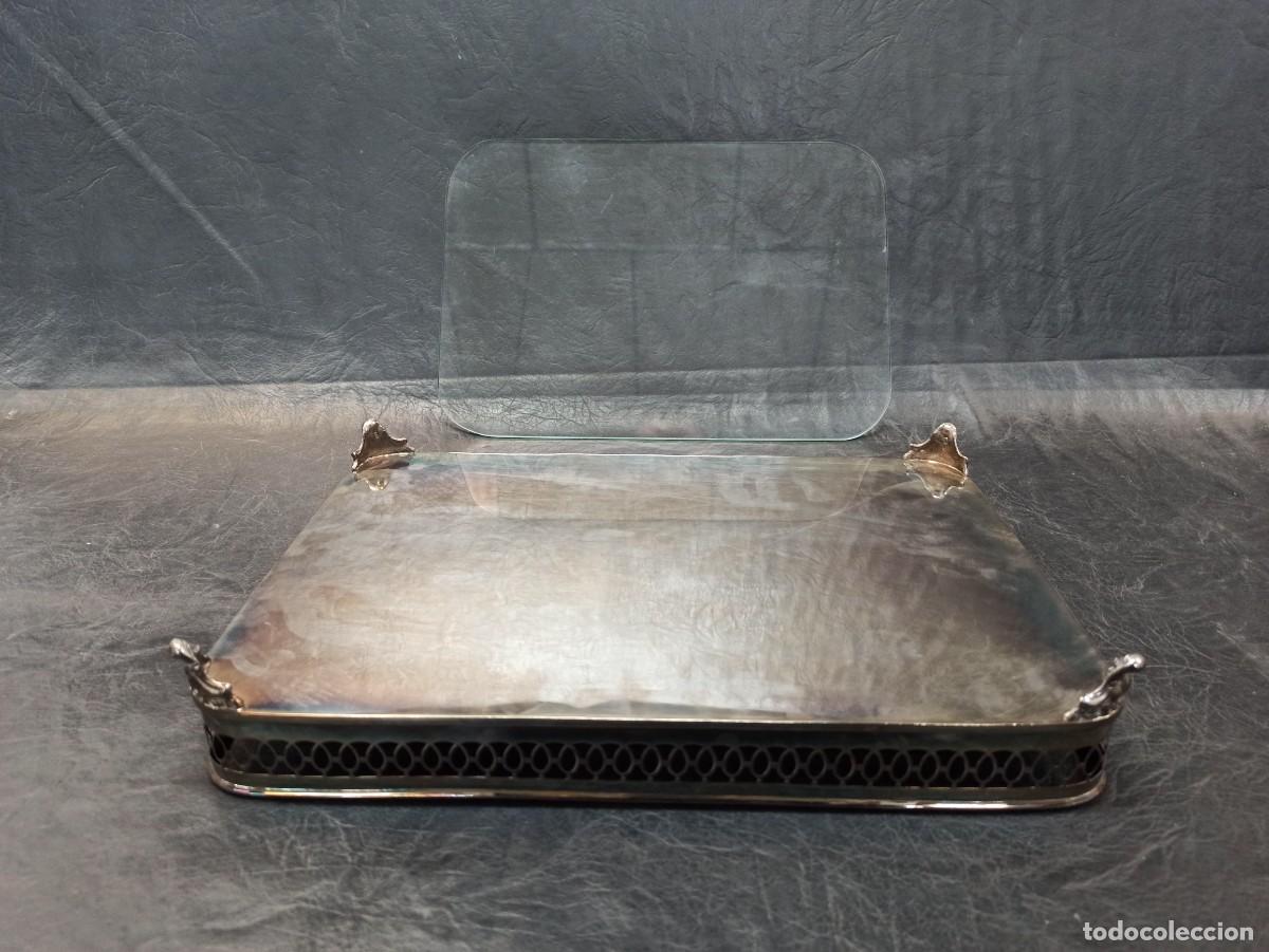 Antig&uuml;edades: Elegante bandeja de servicio. C74 - Foto 6