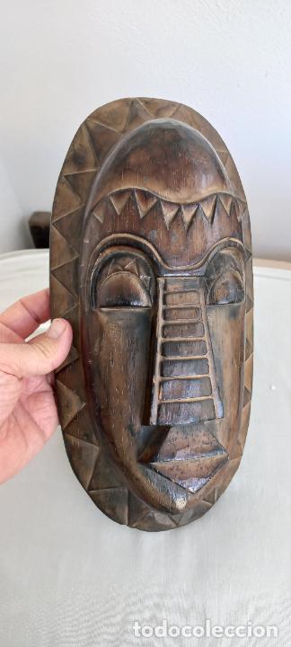 Antig&uuml;edades: MASCARA AFRICANA DE MADERA. - Foto 2