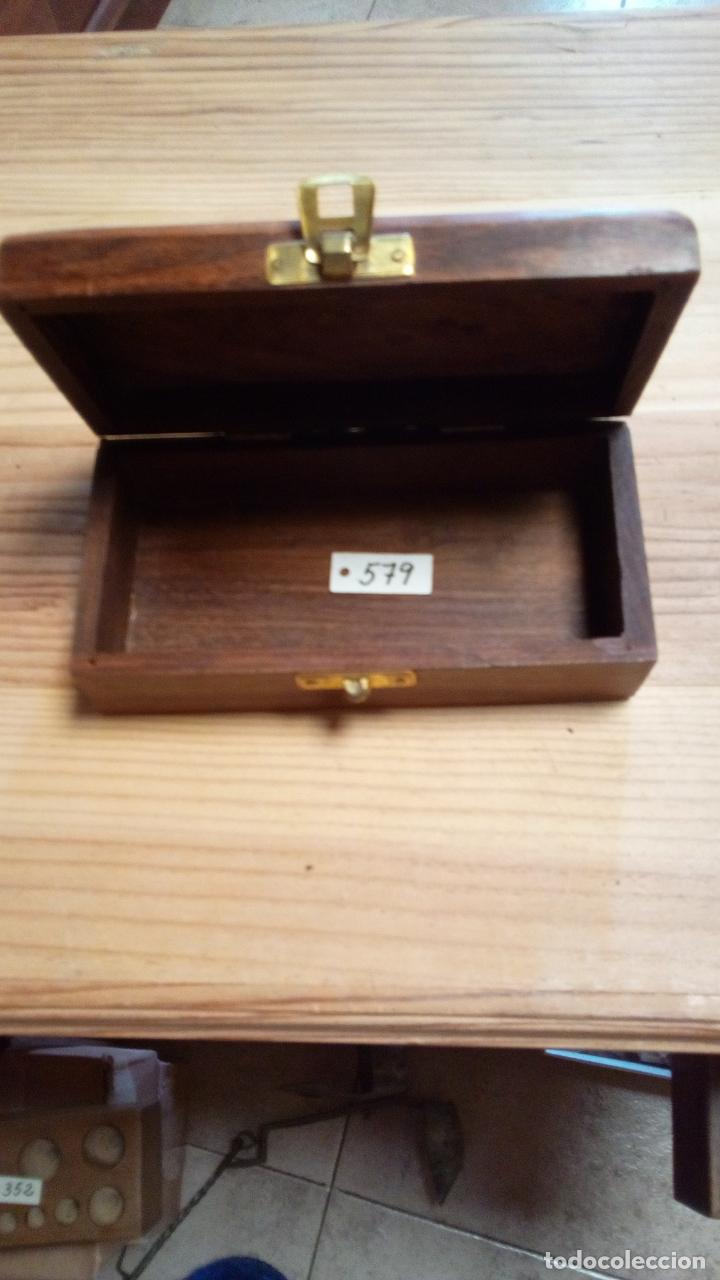 Antig&uuml;edades: BONITA CAJA MADERA NOBLE CON INCRUSTACIONES - Foto 2