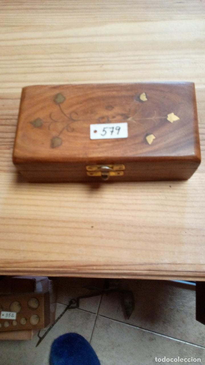 Antig&uuml;edades: BONITA CAJA MADERA NOBLE CON INCRUSTACIONES - Foto 1