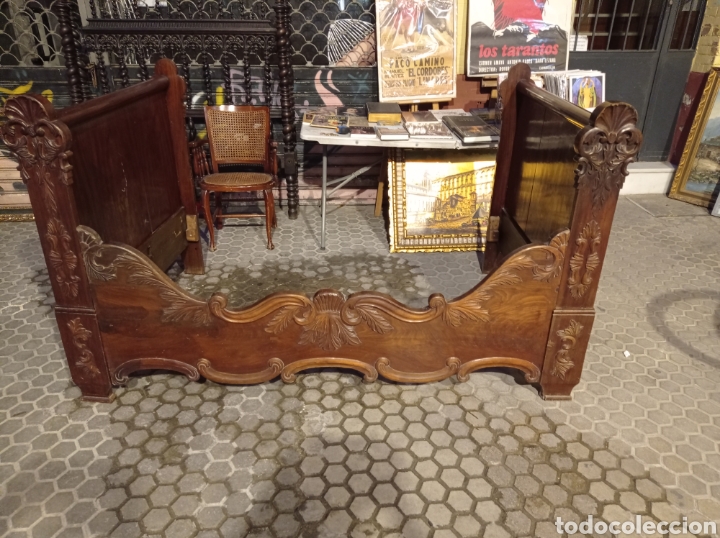 Antig&uuml;edades: Cama de barco de caoba - Foto 2