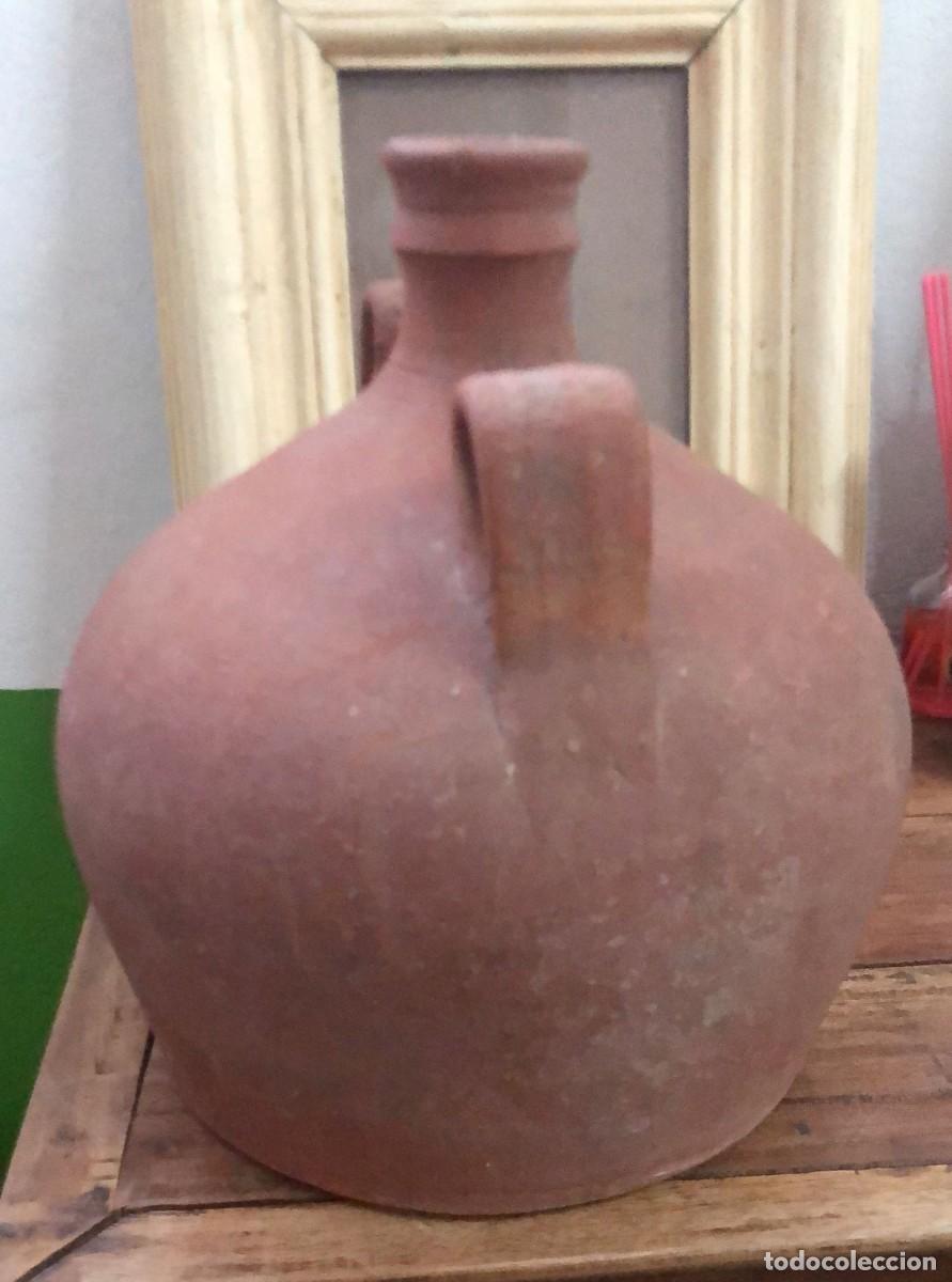 Antig&uuml;edades: CANTIMPLORA ANTIGUA DE BARRO EXTREME&Ntilde;A 26 CMS. DE ALTO - Foto 2