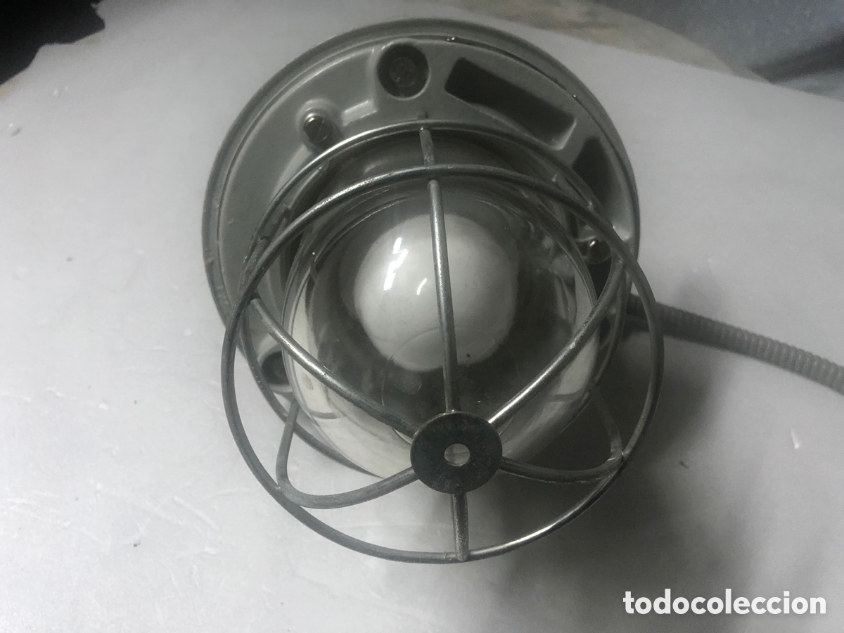 Antig&uuml;edades: L&Aacute;MPARA O FAROL DE B&Uacute;NKER MILITAR - Foto 3