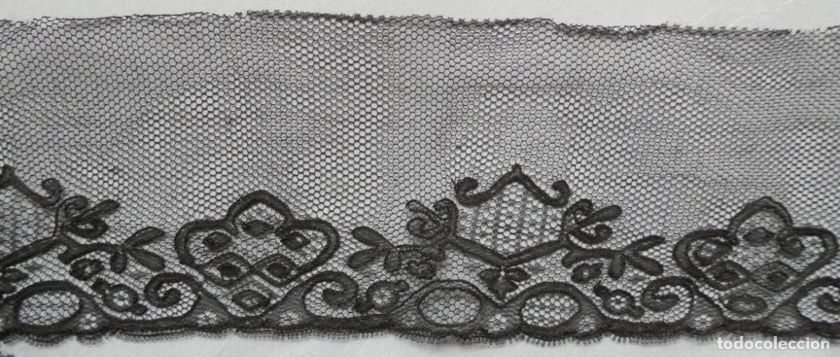 Antig&uuml;edades: ANTIGUO ENCAJE S. XIX - Foto 4
