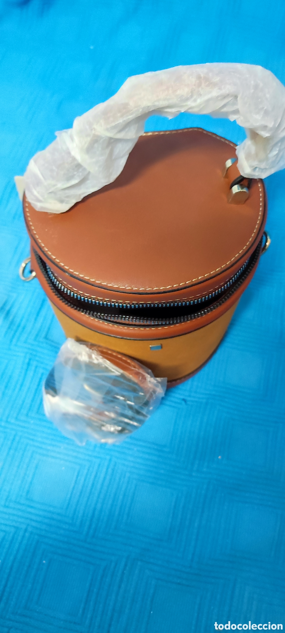 Antig&uuml;edades: Bolso cil&iacute;ndrico mujer - Foto 3
