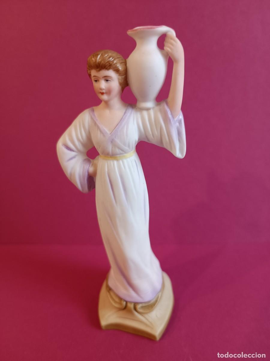 Antig&uuml;edades: FIGURA DE AGUADORA EN BISCUIT - Foto 2