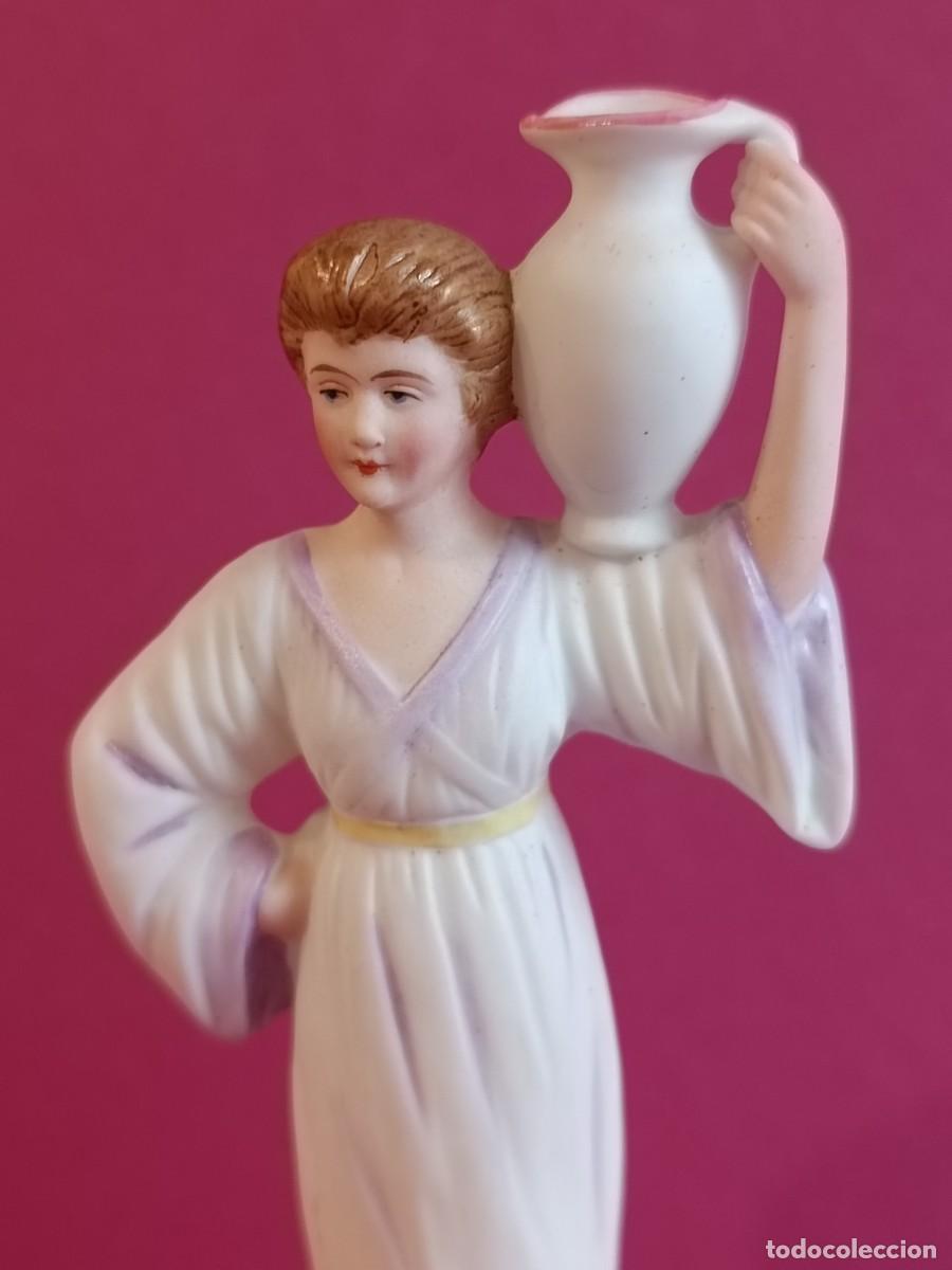 Antig&uuml;edades: FIGURA DE AGUADORA EN BISCUIT - Foto 3