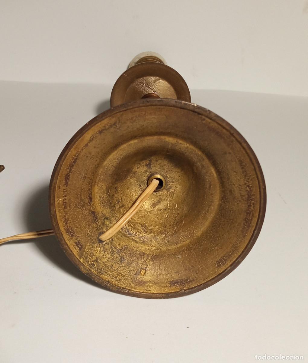 Antig&uuml;edades: Dos lampara antigua para mesa de bronce.Funcionan. - Foto 8