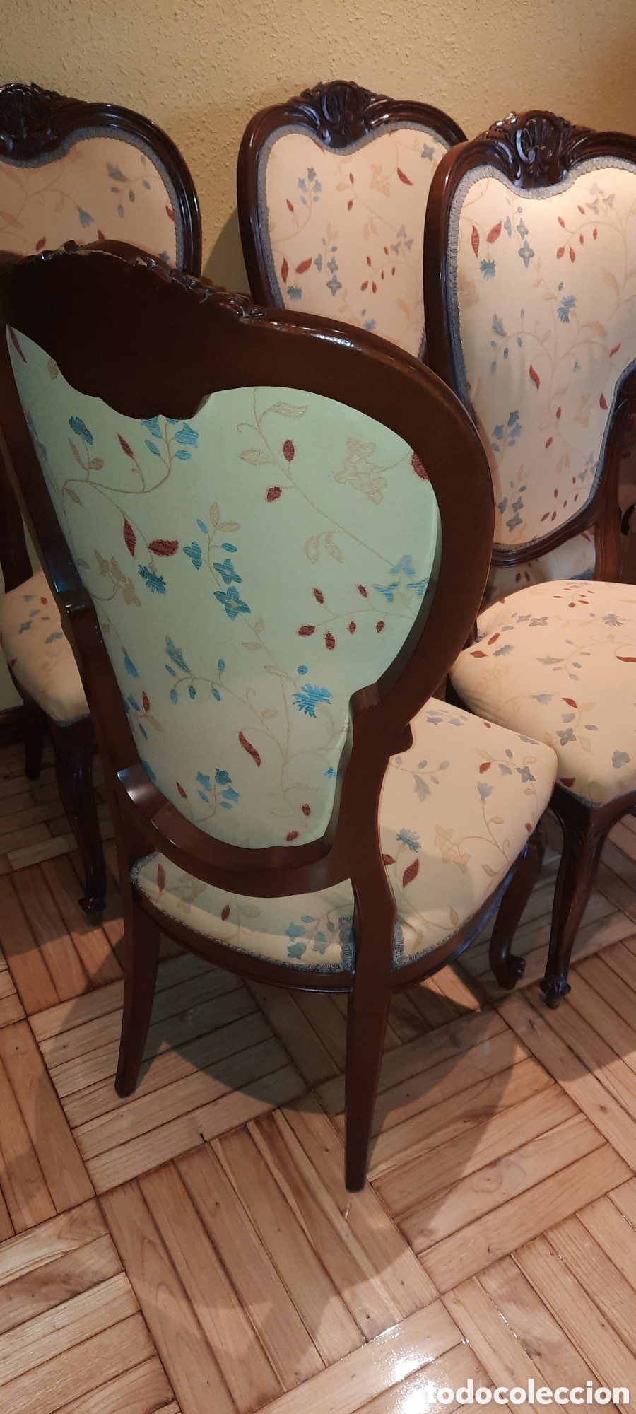 Antig&uuml;edades: Sillas de madera antiguas tapizadas - Foto 5