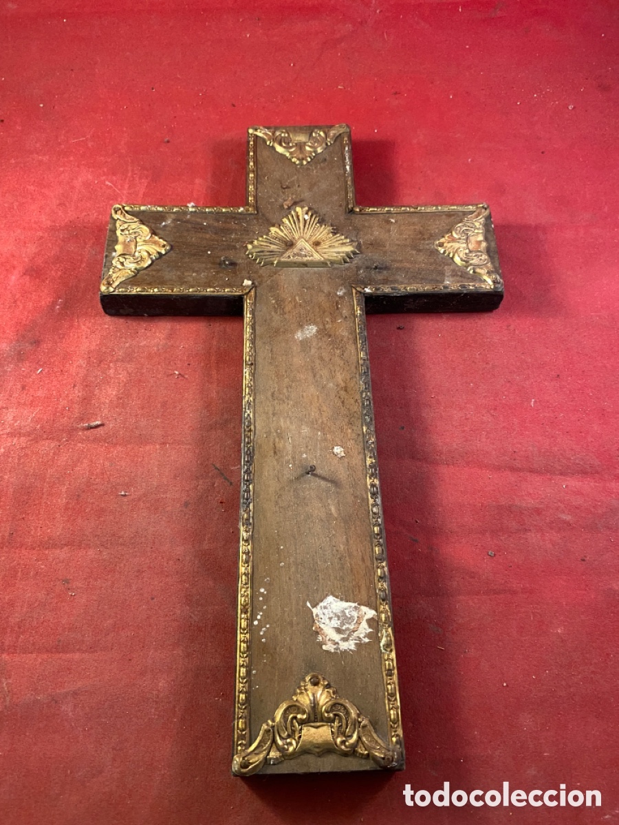 Antig&uuml;edades: Cruz de madera - Foto 1