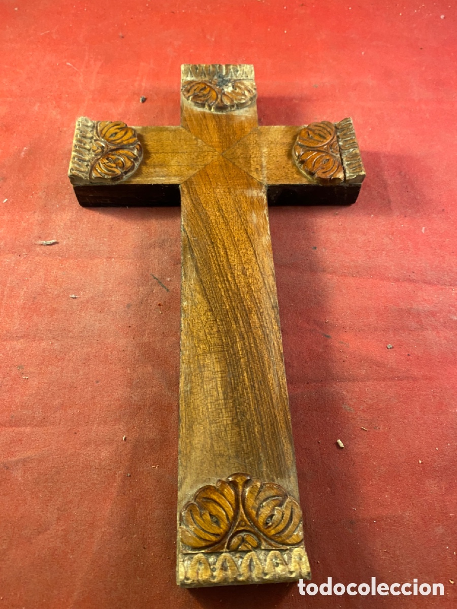 Antig&uuml;edades: Cruz de madera - Foto 1