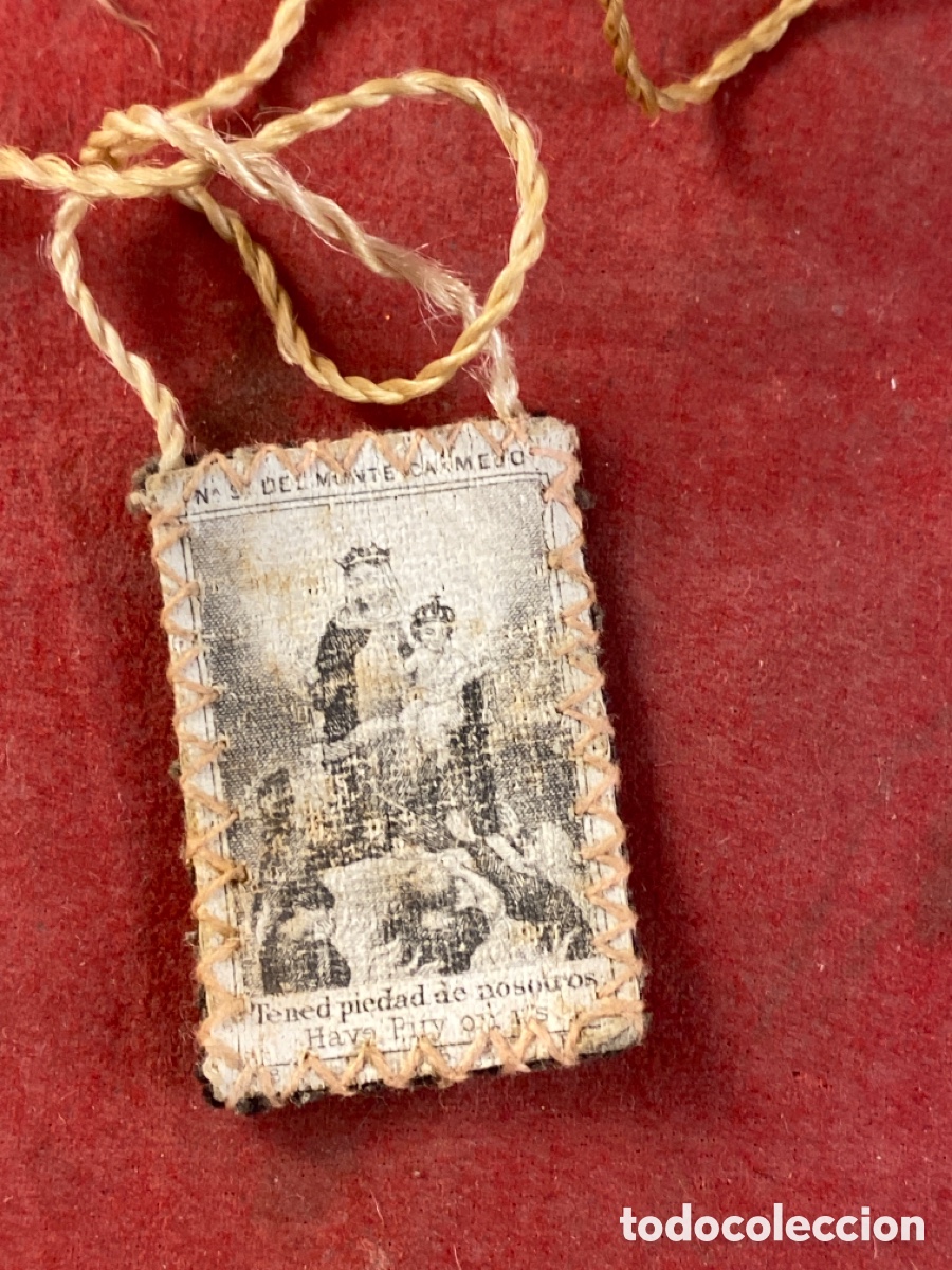 Antig&uuml;edades: Escapulario - Foto 2