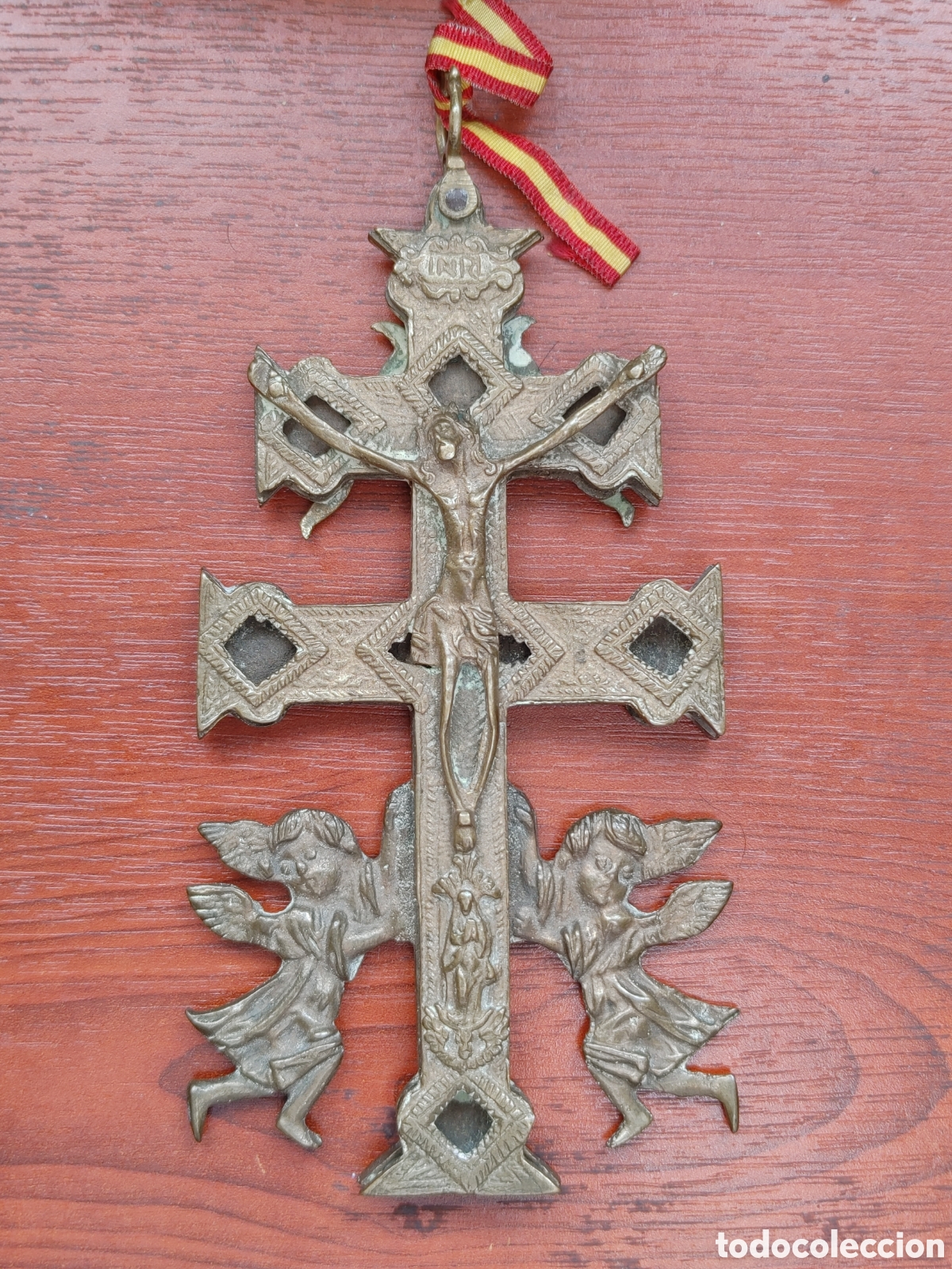 Antig&uuml;edades: Cruz de Caravaca en bronce. - Foto 1