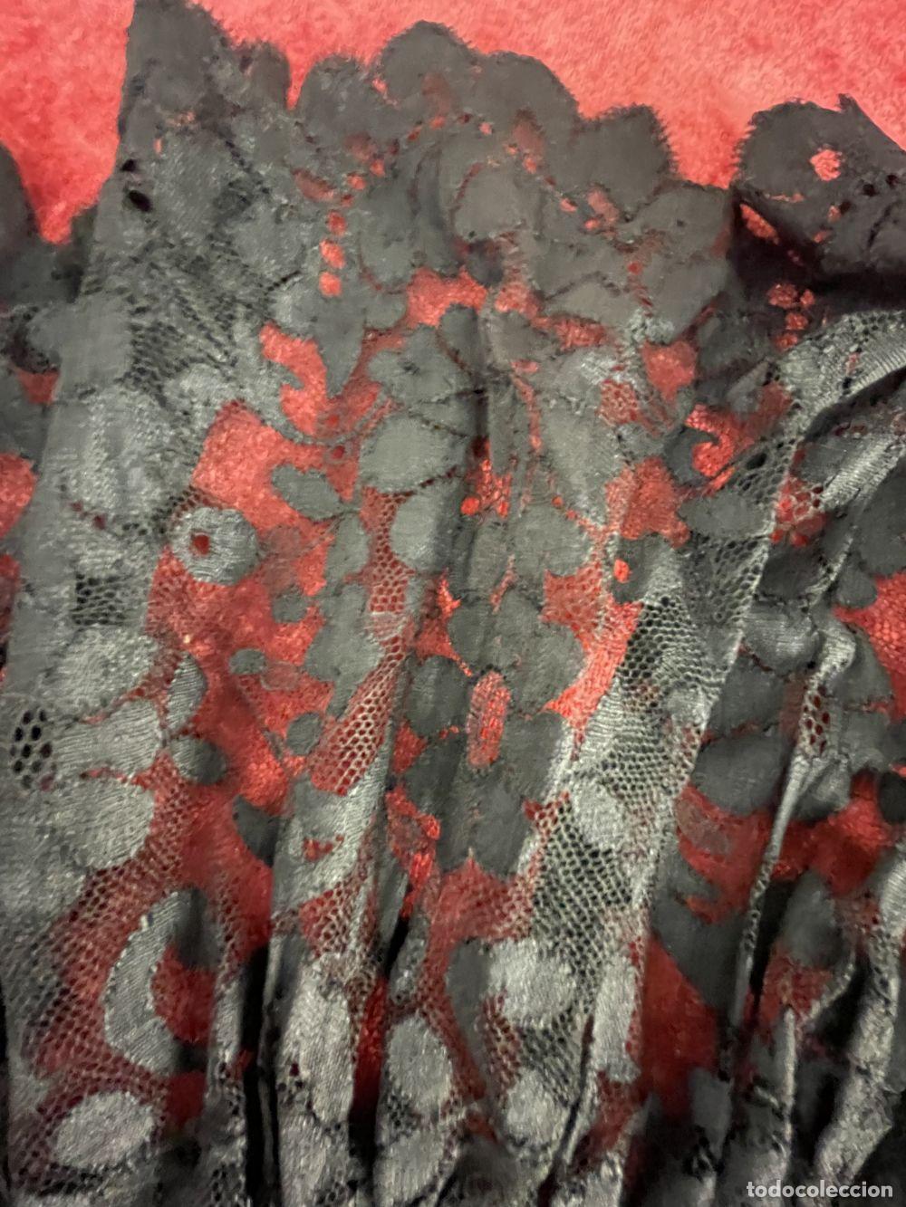 Antig&uuml;edades: MANTILLA RECTANGULAR DE TUL. BORDADA A MANO. ESPA&Ntilde;A. SIGLO XIX - Foto 3