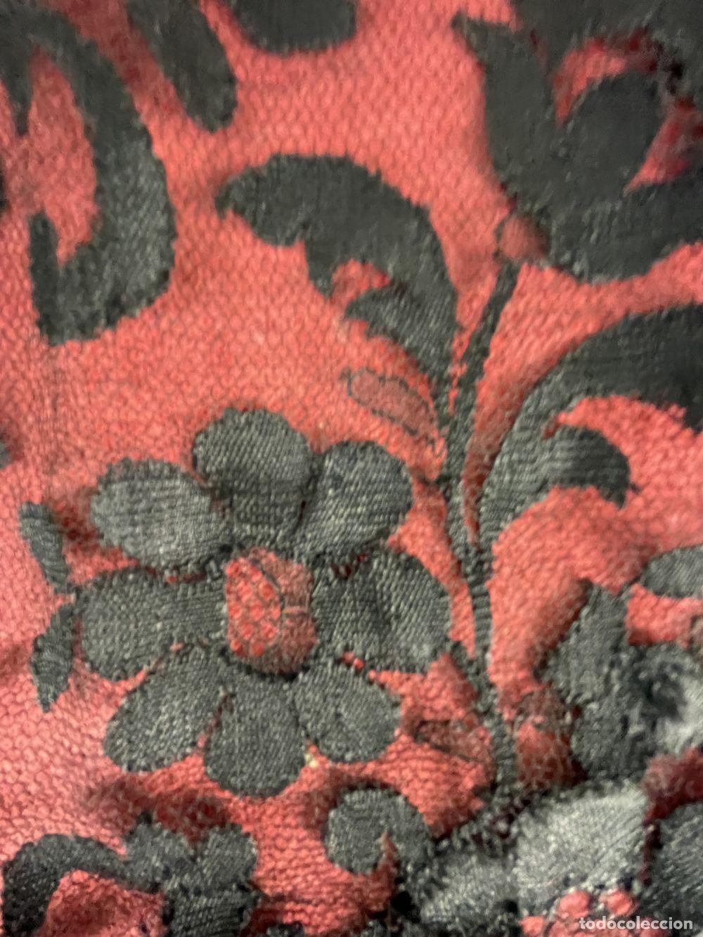 Antig&uuml;edades: MANTILLA RECTANGULAR DE TUL. BORDADA A MANO. ESPA&Ntilde;A. SIGLO XIX - Foto 8