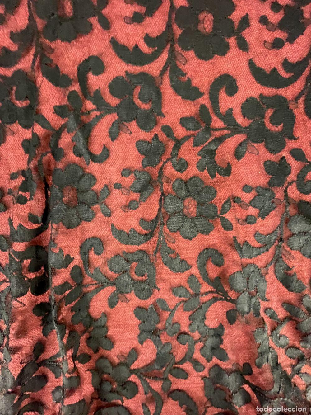 Antig&uuml;edades: MANTILLA RECTANGULAR DE TUL. BORDADA A MANO. ESPA&Ntilde;A. SIGLO XIX - Foto 11